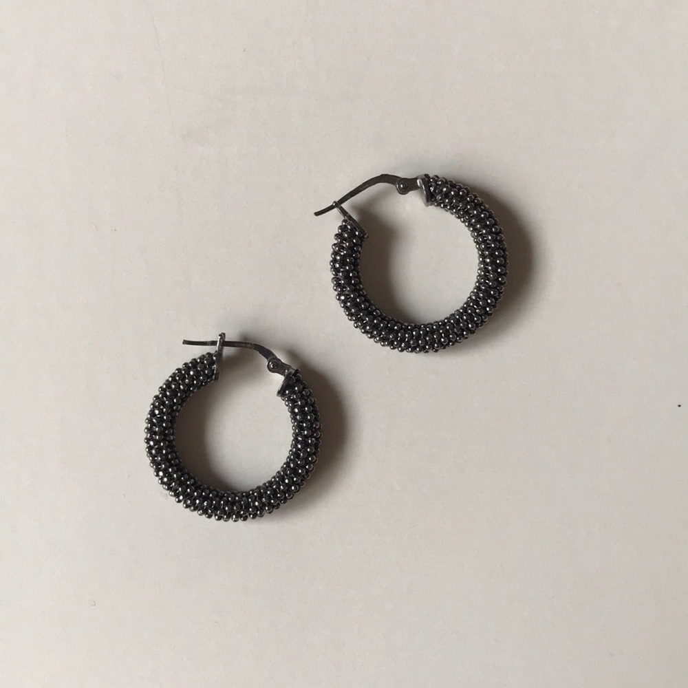 Sterling silver hoop earrings! Made in Italy!